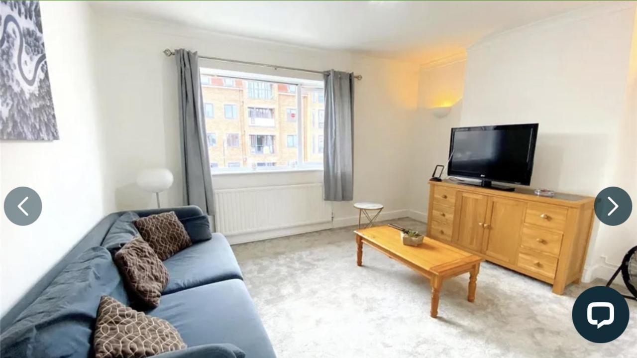 4 Bedroom Property Which Sleeps 8 Very Close To The Harry Potter Studio And Watford Junction Eksteriør billede